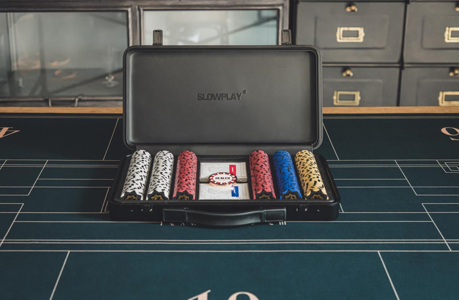 SLOWPLAY Nash 14g Clay Pokerfiches Set | Inclusief luxe koffer met duurzame polycarbonaat behuizing | Black Gold Editie, Core Set - 300st. met waarde(5,25,100 SLOWPLAY Nash 14g Clay Pokerfiches Set | Inclusief luxe koffer met duurzame polycarbonaat behuizing | Black Gold Editie, Core Set - 300st. met waarde(5,25,100